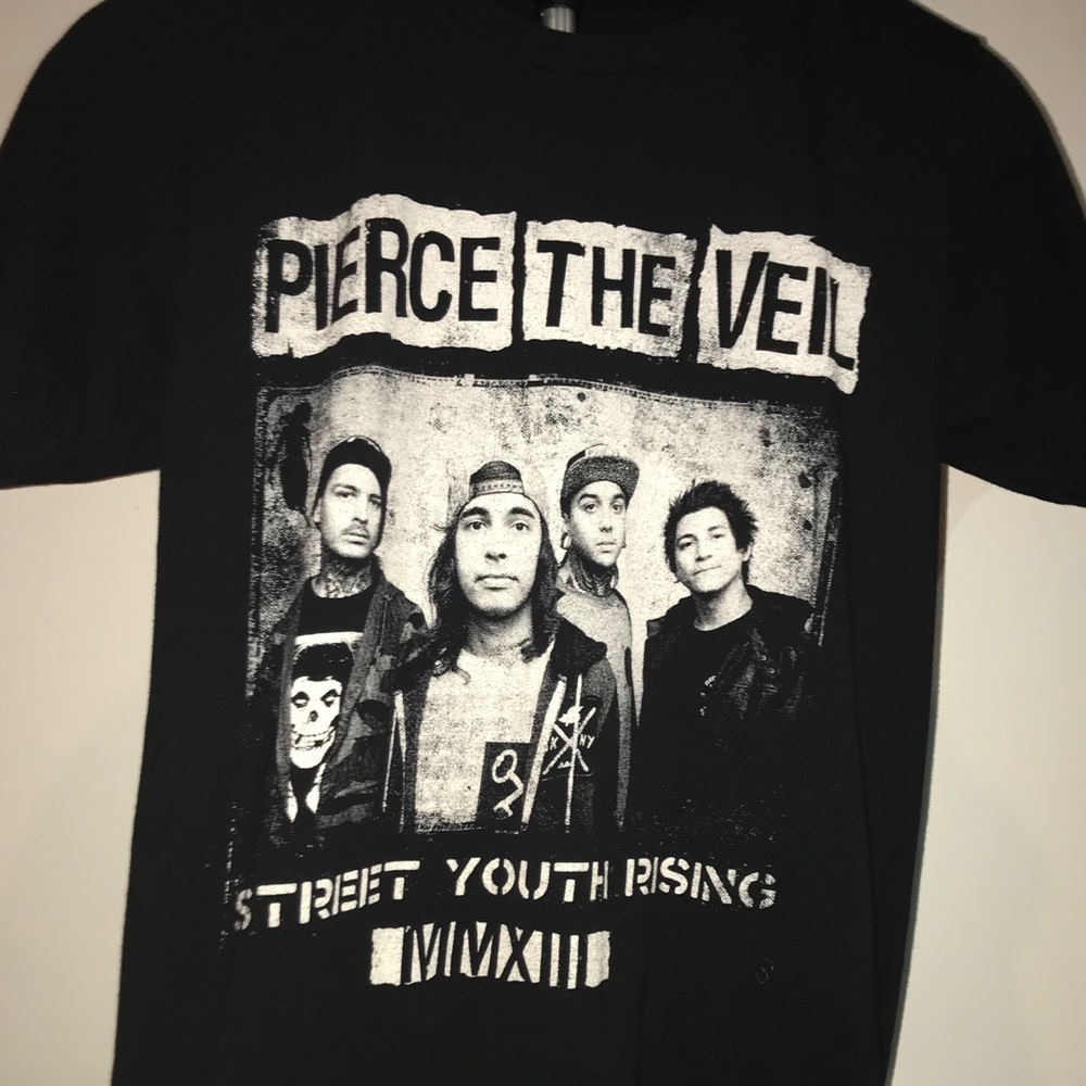 Pierce The Veil Hot Topic T-shirt